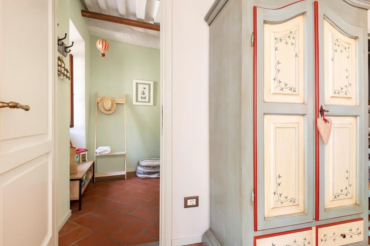 La Casa Nel Castello E Il Giardino Segreto Villa Suvereto Exterior foto